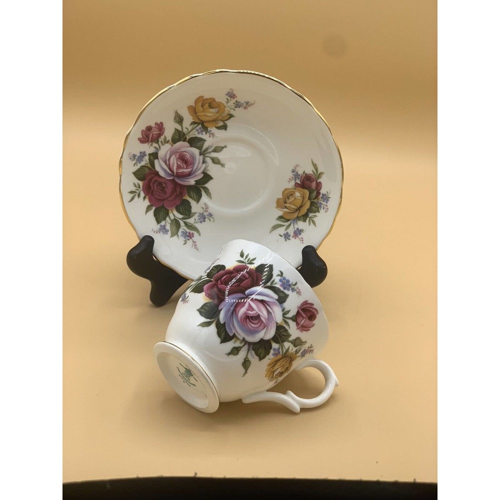 Crown Staffordshire Fine Bone China Tea Cup & Saucer, England Roses Flowers